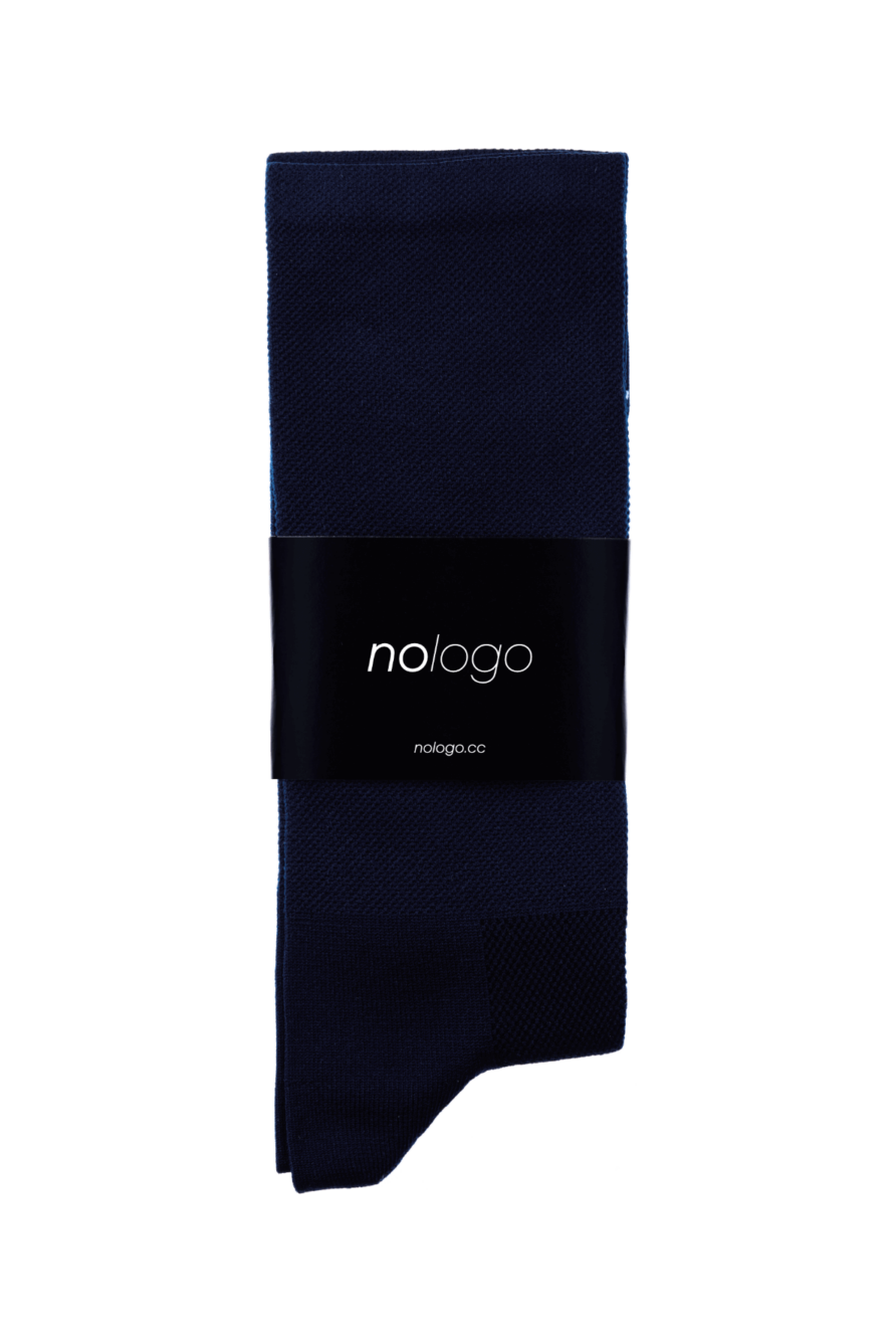 nologo dunkelblaue radsocken produktfoto
