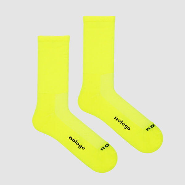 nologo fluo gelbe Radsocken: zeitloser Stil und Leistung.